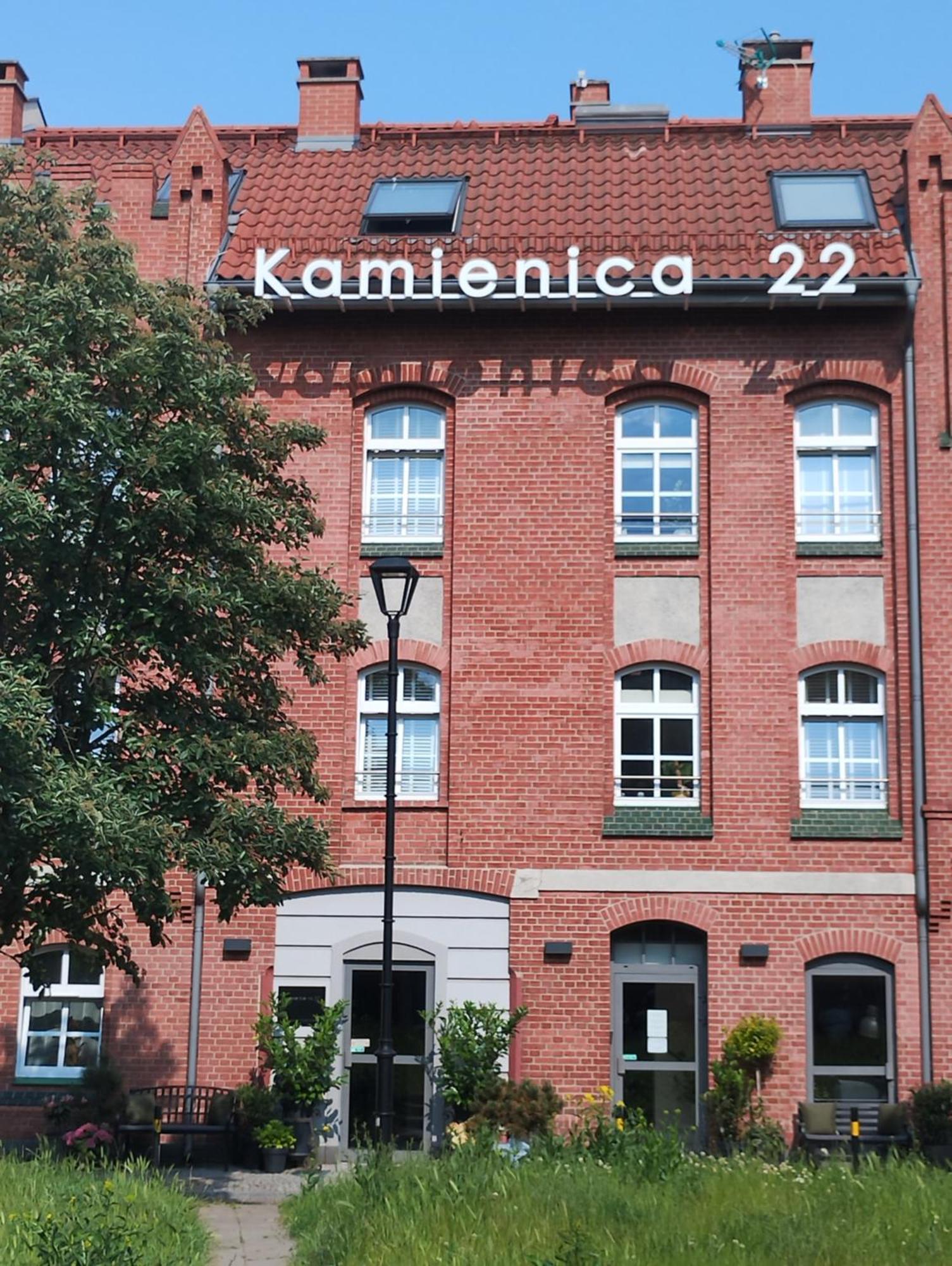 Kamienica 22 Stare 2*